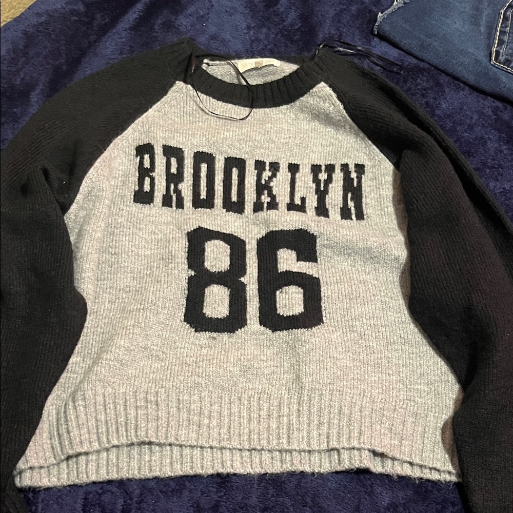 Ultra Flirt Black and Gray Sweater